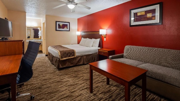 Best Western Executive Inn image 6